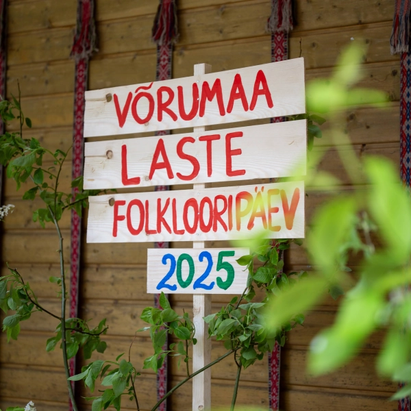 Võru maakonna laste folklooripäev kandis endas rõõmu ja ühtekuuluvustunnet
